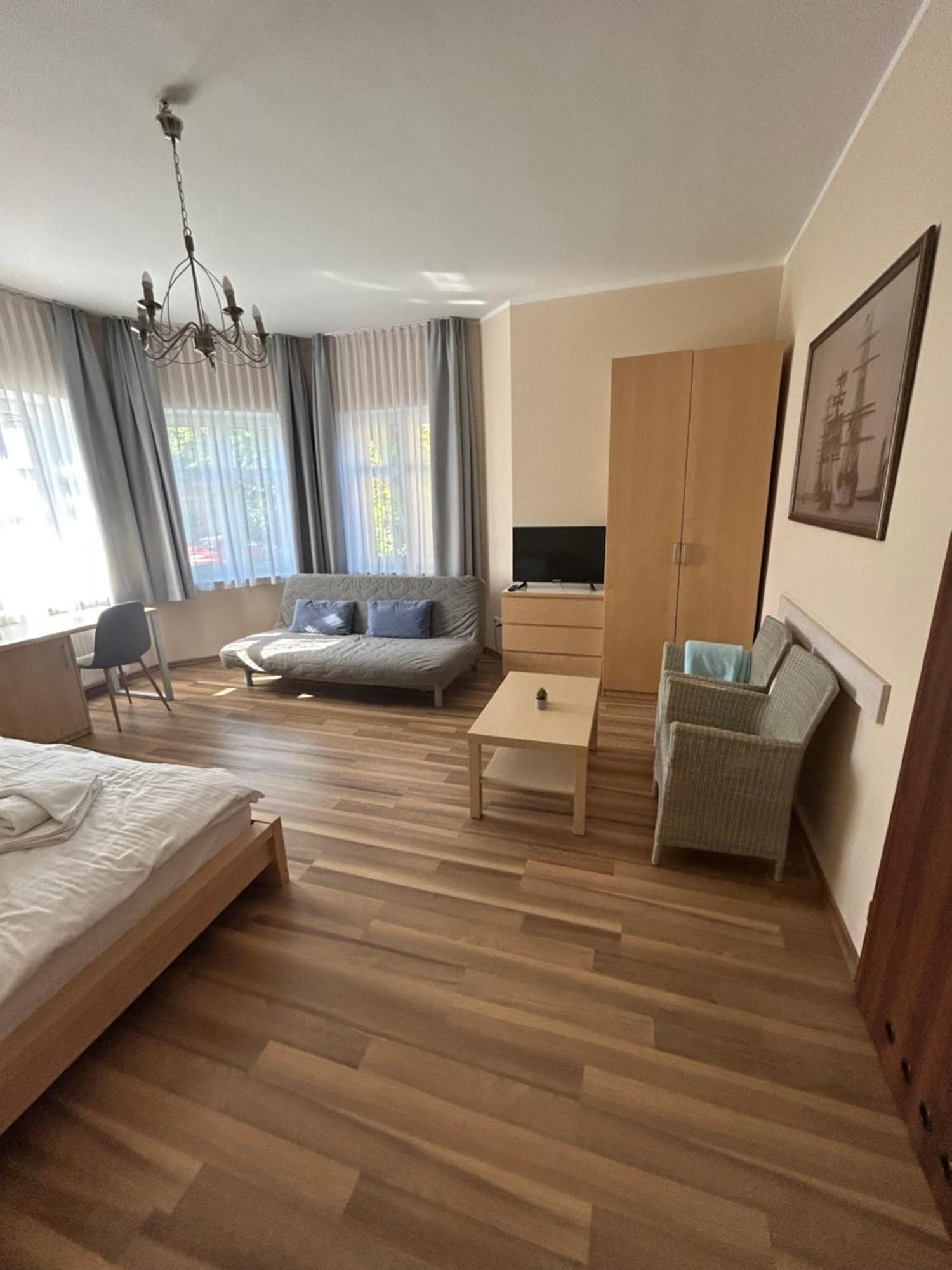 Willa Pod Lipami Świnoujście Exteriör bild
